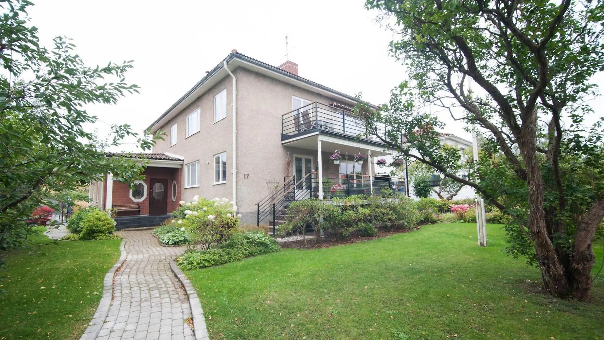 Apartments In Attractive Edsviken, Sollentuna